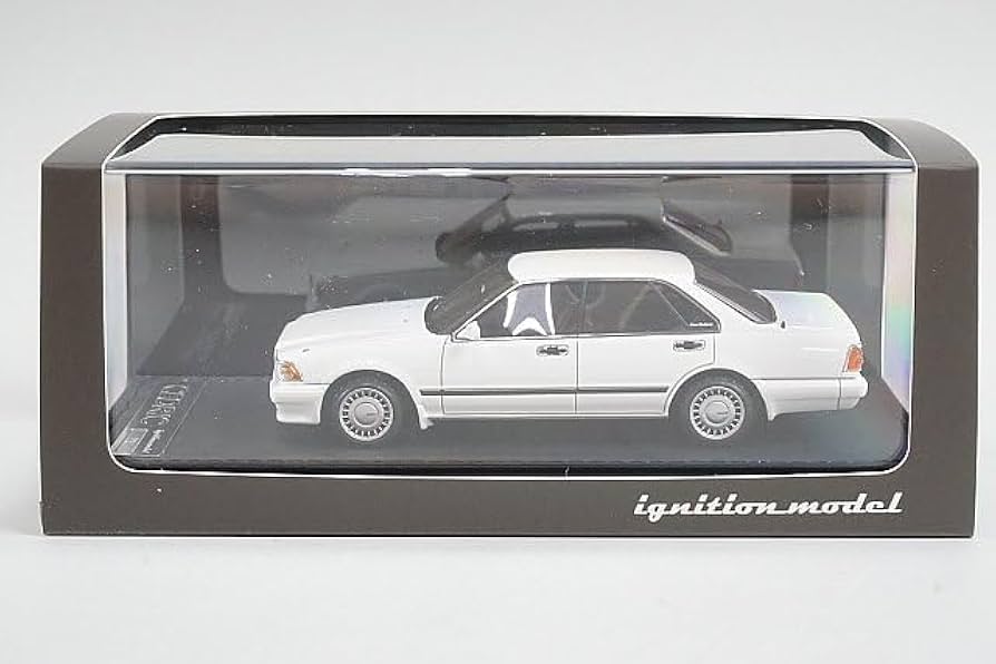 イグニッションモデル 1/43 日産 セドリック（ホワイト） 楽天市場】イグニッション 1/43 日産 セドリック Y32